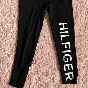 💙Tommy Hilfiger Women’s Sport Capris💙